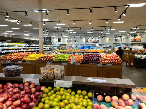 Shopping Mall «Tano Mall», reviews and photos, 1199 Amboy Ave, Edison, NJ 08837, USA