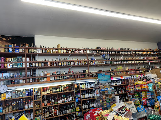 Liquor Store «Judah Ninth Avenue Liquors», reviews and photos, 1400 9th Ave, San Francisco, CA 94122, USA
