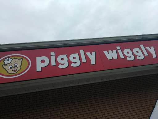 Grocery Store «Piggly Wiggly», reviews and photos, 2988 Gillsville Hwy, Gainesville, GA 30507, USA