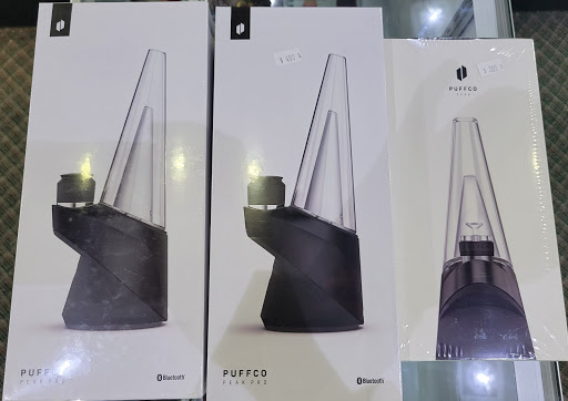 Tobacco Shop «Pipes & Stuff | Smoke - Vape Shop», reviews and photos, 2384 Hempstead Turnpike, East Meadow, NY 11554, USA