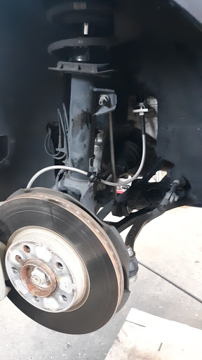 Auto Repair Shop «Precision Auto Werks», reviews and photos, 7254 NW 25th St, Miami, FL 33122, USA