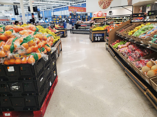 Department Store «Walmart Supercenter», reviews and photos, 9300 NW 77th Ave, Hialeah Gardens, FL 33016, USA
