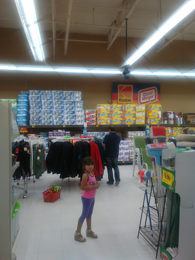 Grocery Store «Grocery Outlet Bargain Market», reviews and photos, 845 Harbor Blvd, West Sacramento, CA 95691, USA