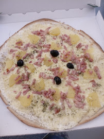 Plats et boissons du Pizzeria Allô Pizza à Istres - n°3