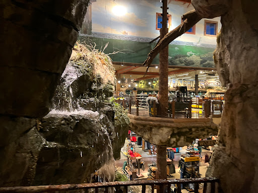 Sporting Goods Store «Bass Pro Shops», reviews and photos, 1000 Basspro Dr, Houston, TX 77047, USA