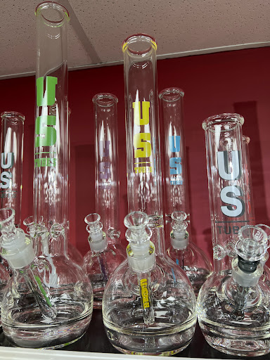 Vaporizer Store «Vapors Smoke shop», reviews and photos, 501 Hargrove Rd E f, Tuscaloosa, AL 35401, USA