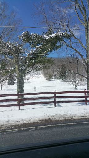 Golf Course «Mountain Glen Golf Club», reviews and photos, 1 Club house Dr, Newland, NC 28657, USA