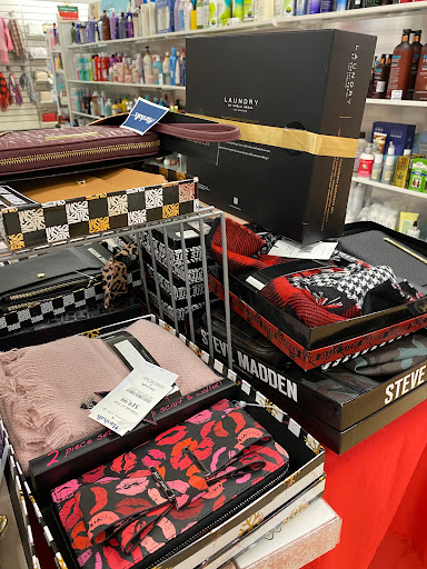 Department Store «Marshalls», reviews and photos, 2662 Chapel Lake Dr, Gambrills, MD 21054, USA