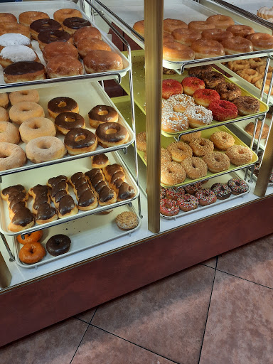 Heavenly Donuts, 1297 E Ontario Ave # 102, Corona, CA 92881, USA, 