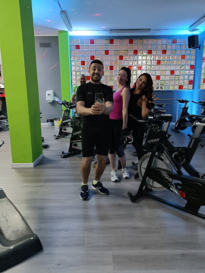 Oxygen fitness place - Via Paruta, 10/a-e, 90131 Palermo PA, Italy