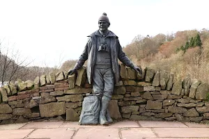 Tom Weir Statue image