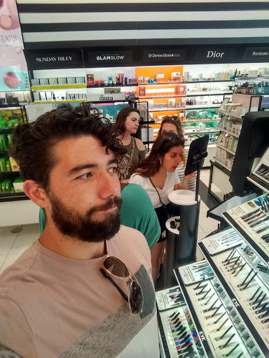 Cosmetics Store «SEPHORA», reviews and photos, 270 N Beverly Dr, Beverly Hills, CA 90210, USA