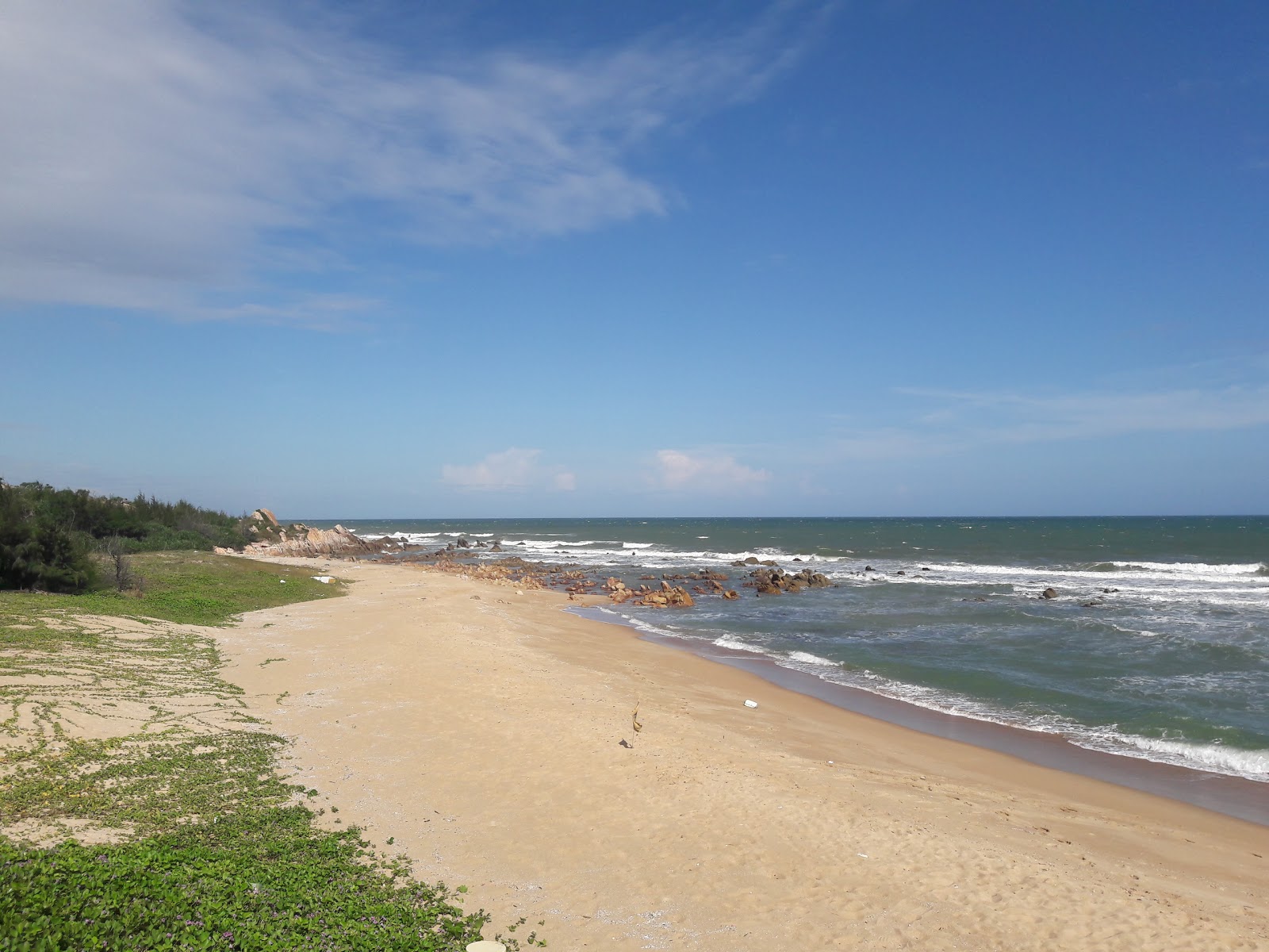 Fotografija Peaceful Resort beach z svetel pesek površino