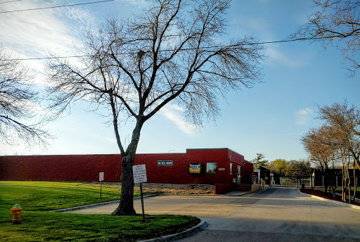 6525 Center St, Windsor Heights, IA 50324, USA