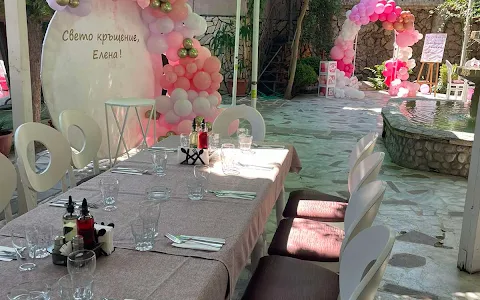 Restaurant - Garden Romantic image