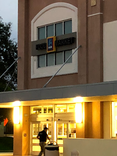 ALDI, 6198 W Sample Rd, Coral Springs, FL 33067, USA, 