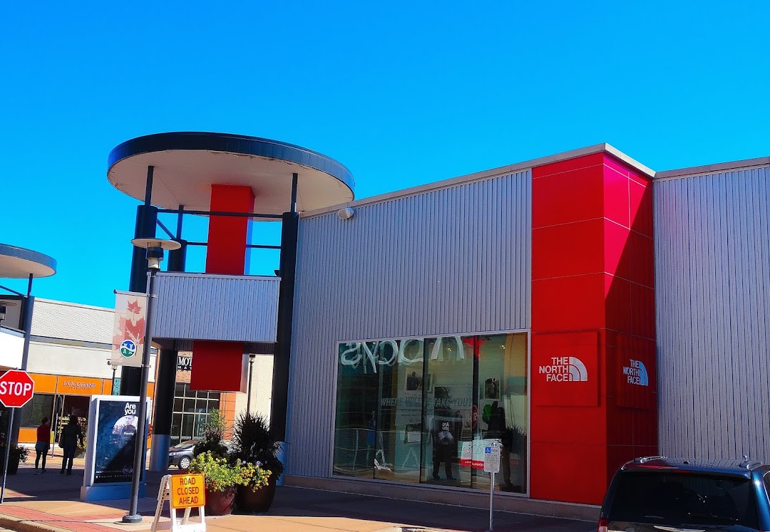 The North Face Hilldale Shopping Center