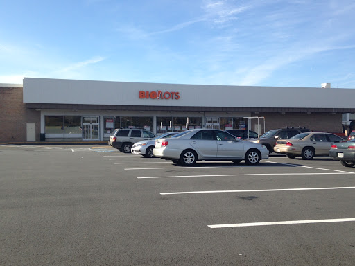 Discount Store «Big Lots», reviews and photos, 300 Enterprise St, Sterling, VA 20164, USA