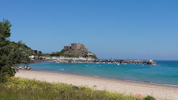 Gorey Beach'in fotoğrafı düz ve uzun ile birlikte