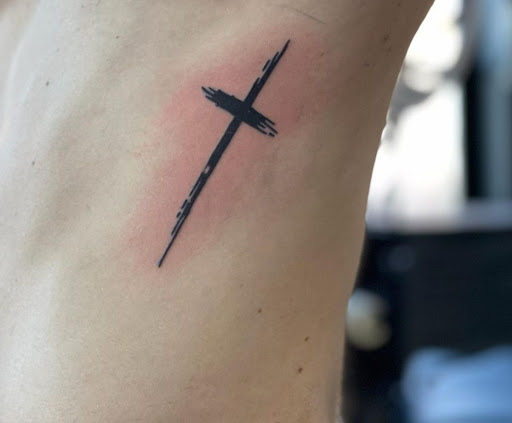 Explore broken clock tattoo ideas, creative tattoo ideas in Belgrade, available at The Loyal Sparrow Tattoo and Piercing