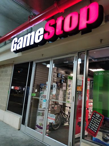 GameStop image 1