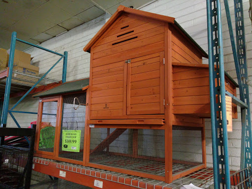 Pet Supply Store «Pet Club Mesa», reviews and photos, 55 S Country Club Dr, Mesa, AZ 85210, USA