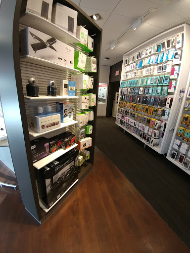 Cell Phone Store «Verizon», reviews and photos, 1798 N Zaragoza Rd, El Paso, TX 79936, USA