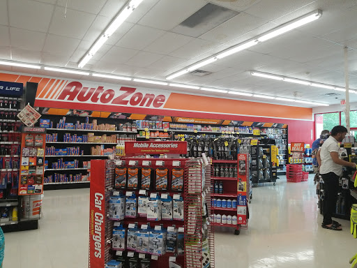 Car battery store Sterling Heights
