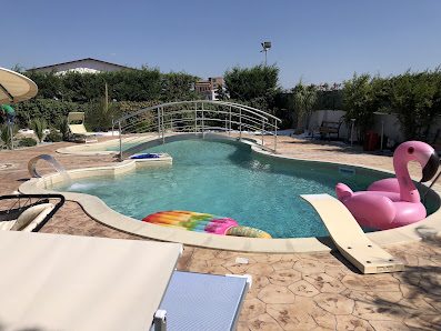 Blue Pools Italia Via Francesco Mancuso, 88900 Crotone KR, Italia