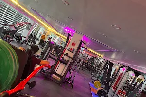 Gymnasium Fitness Zone - Best gym in Indira Nagar Lucknow image