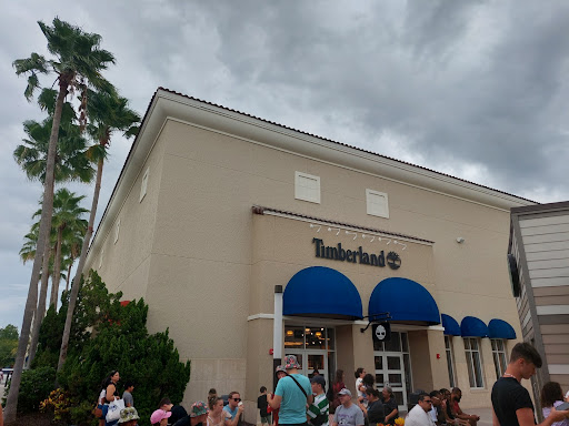 Shopping Mall «Orlando Vineland Premium Outlets», reviews and photos, 8200 Vineland Ave, Orlando, FL 32821, USA
