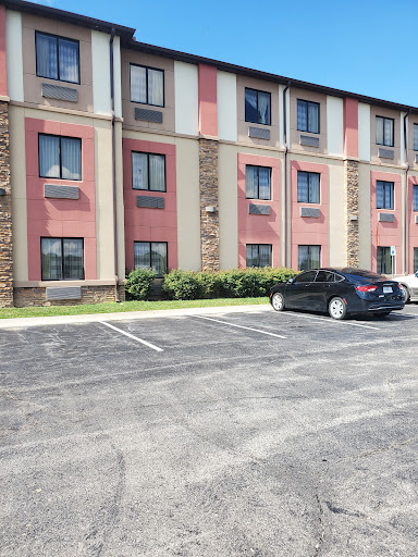 Hotel «Sleep Inn & Suites And Indoor Water Park», reviews and photos, 1840 N Church Rd, Liberty, MO 64068, USA