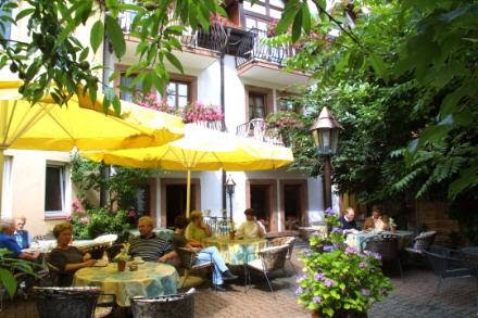 Extérieur hôtels Hotel St. Martiner Castell 67487 Sankt Martin