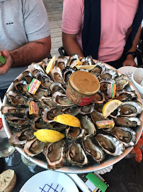 Plats et boissons du Bar-restaurant à huîtres La Dégust' du Grand Coin - Dégustation d'Huîtres à Lège-Cap-Ferret - n°8