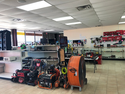 Pawn Shop «Royal Pawn», reviews and photos, 13180 Farm to Market Rd 529 G, Houston, TX 77041, USA