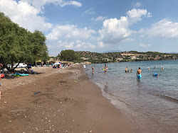 Kouverta beach'in fotoğrafı doğal alan içinde bulunmaktadır