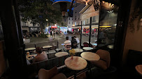 Atmosphère du Restaurant de hamburgers Le Gaston à Paris - n°10