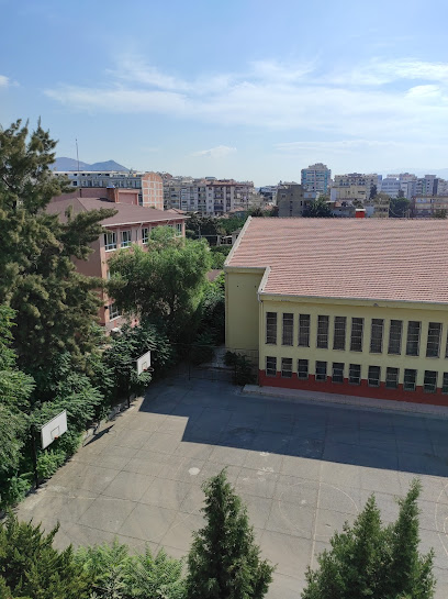 Karşıyaka Mehmet Ali Lahur Anadolu Lisesi