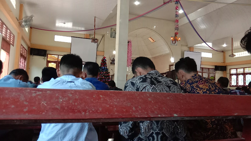 Gereja BNKP Nazalou Lolowua