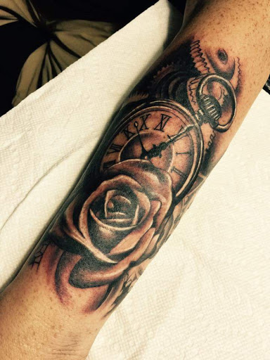 Tattoo Shop «Beautiful Sin Tattoos», reviews and photos, 245 N Queen St, Lancaster, PA 17603, USA