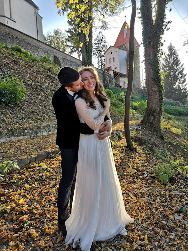 Opinii despre Video nunta Mures by Ovidiu Rosca în <nil> - Fotograf