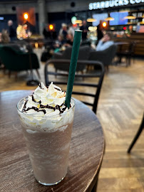 Les plus récentes photos du Café Starbucks aéroport Lyon T1 à Colombier-Saugnieu - n°1