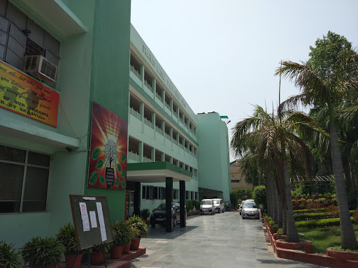 Shaheed Rajpal DAV Public School