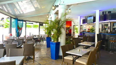 Le Cafe Bleu à Cannes