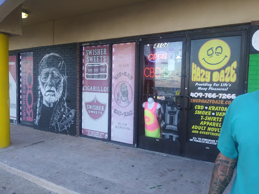 Tattoo Shop «Hazy Daze Tattoo Studio», reviews and photos, 2104 Strand St, Galveston, TX 77550, USA