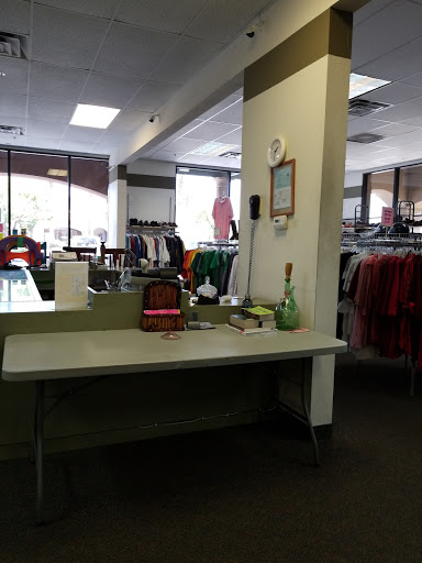 Thrift Store «Angel View Resale Store - Bermuda Dunes», reviews and photos, 77898 Country Club Dr # 91, Palm Desert, CA 92211, USA