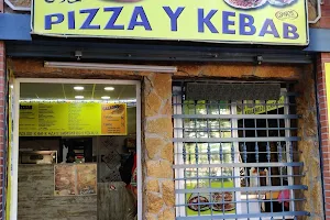 Casa De Pizza Y Kebab image