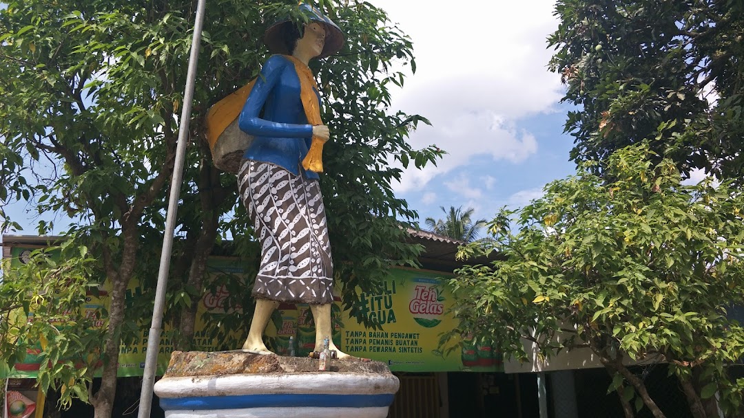 Patung Jamu Gendong