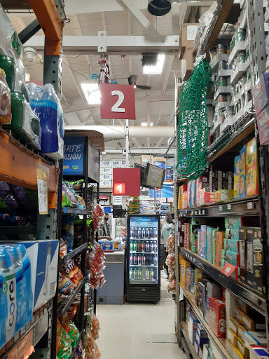 Grocery Store «THE WAREHOUSE FOOD MARKET», reviews and photos, 538 W 119th St, Chicago, IL 60628, USA