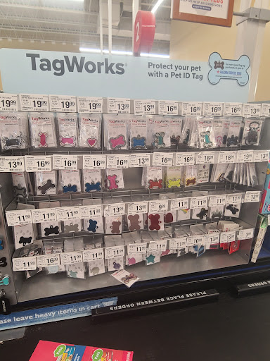 Pet Supply Store «PetSmart», reviews and photos, 248 Westminster Dr, Carlisle, PA 17013, USA